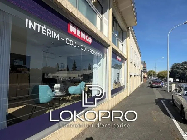Local 55 m² Cholet