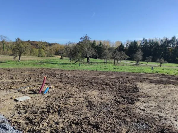 Terrain 1006 m²
