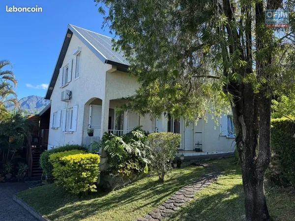 Villa 6 pièces 118 m²