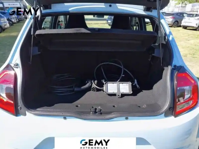 Renault Twingo iii e-tech — photo 6