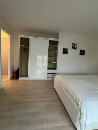 Studio 1 pièce 31 m²