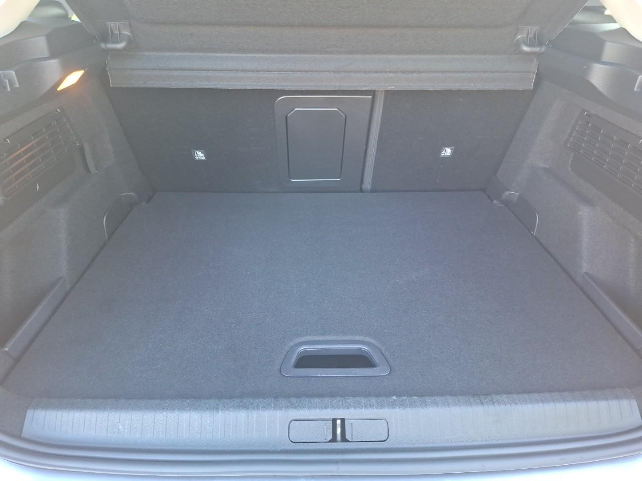 Citroën C4 puretech 130ch s&s shine eat8 — photo 6