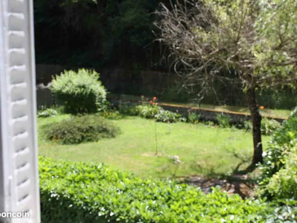 Particulier loue appartement