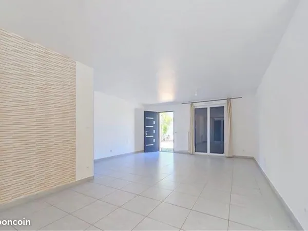 Maison plain pied 3 chambres