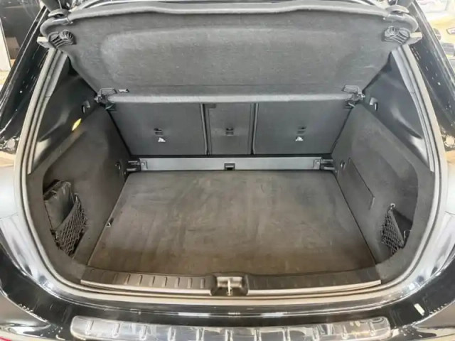Mercedes Gla 200 d — photo 30