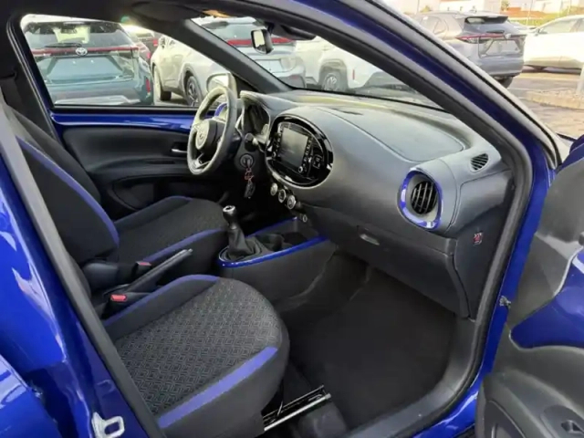 Toyota Aygo 1.0 vvt-i 72 design — photo 12