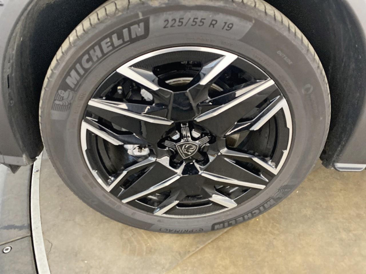 Peugeot 3008 hybrid 145 e-dcs6 allure — photo 11