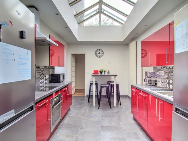 Loue chambre en colocation dans maison