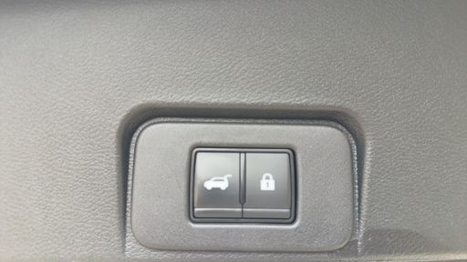 Nissan X-Trail 1.5 DIG-T 213 e-power e-Force 4WD - Tekna – 2023 – 71941 km – Hybride essence – Boîte Automatique — photo 4