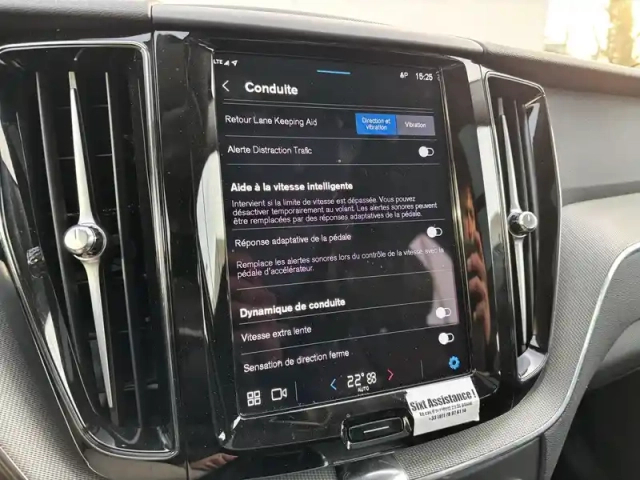 Volvo Xc60 t6 awd hybride rechargeable 253 ch+145 ch geartronic 8 — photo 20