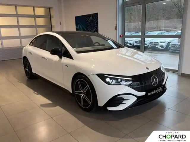 Mercedes Classe E eqe 53 mercedes-amg 4matic+ — photo 29