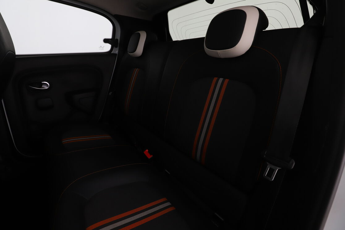 Renault Twingo 0.9 TCe GT — photo 13