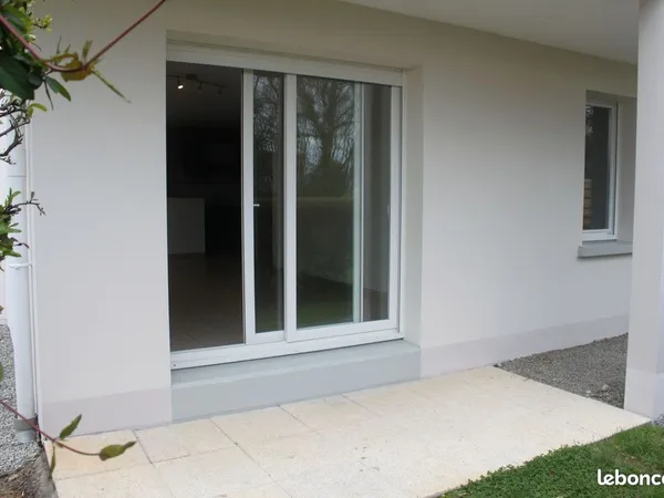 Chavagne - A louer T3 67m2 sur jardin