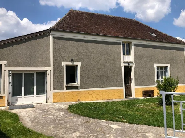 Maison de caractère -192 m² - Terrain 1 435 m²