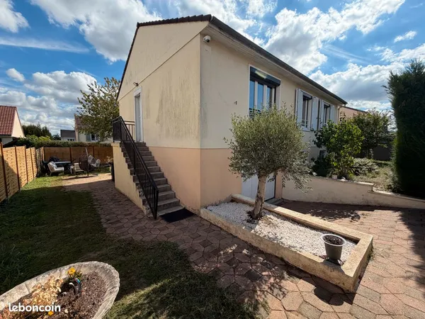 Maison individuelle de 90 m² avec terrain de 407 m² à Montry - Clos Valaubert