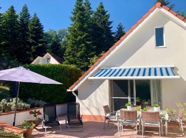 Villa T4 avec vue Pyrénées - Domaine Château Cazalères