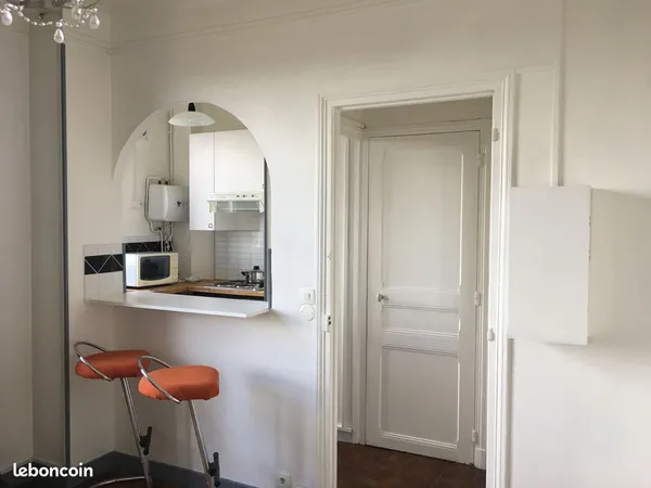 Studio Meublé - 19m2 - Villeneuve-le-roi