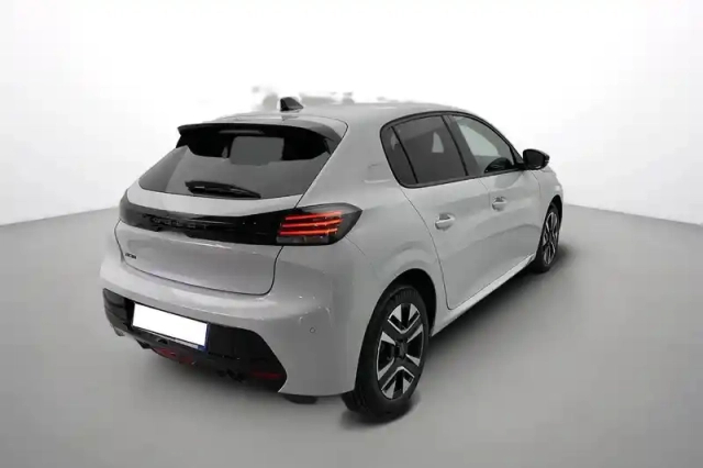 Peugeot 208 100 s&amp;s bvm6 — photo 6