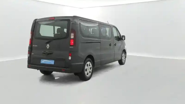 Renault Trafic l2 dci 150 energy s&amp;s — photo 36