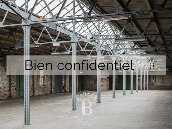 Local 456 m²