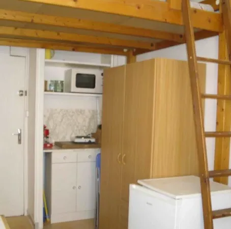 Studio 1 pièce 10 m²