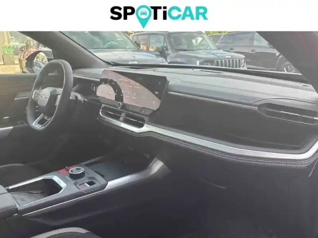 Jeep Compass 157 kw 4x2 — photo 29