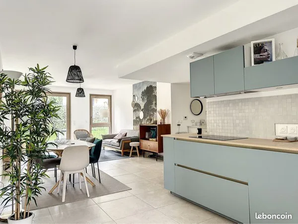 À LOUER - LYON 9 - T4 de standing 86 m² avec jardin privatif de 40 m² et garage - Résidence 2022