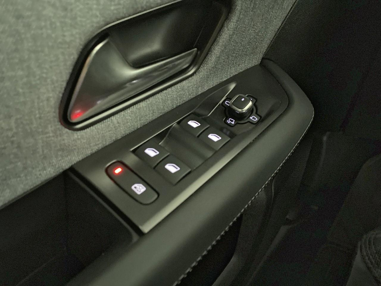 Opel Grandland 1.2 turbo hybrid 145 ch e-dct6 edition — photo 20