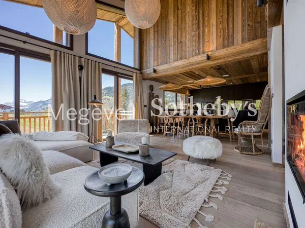 Chalet 8 pièces 220 m²