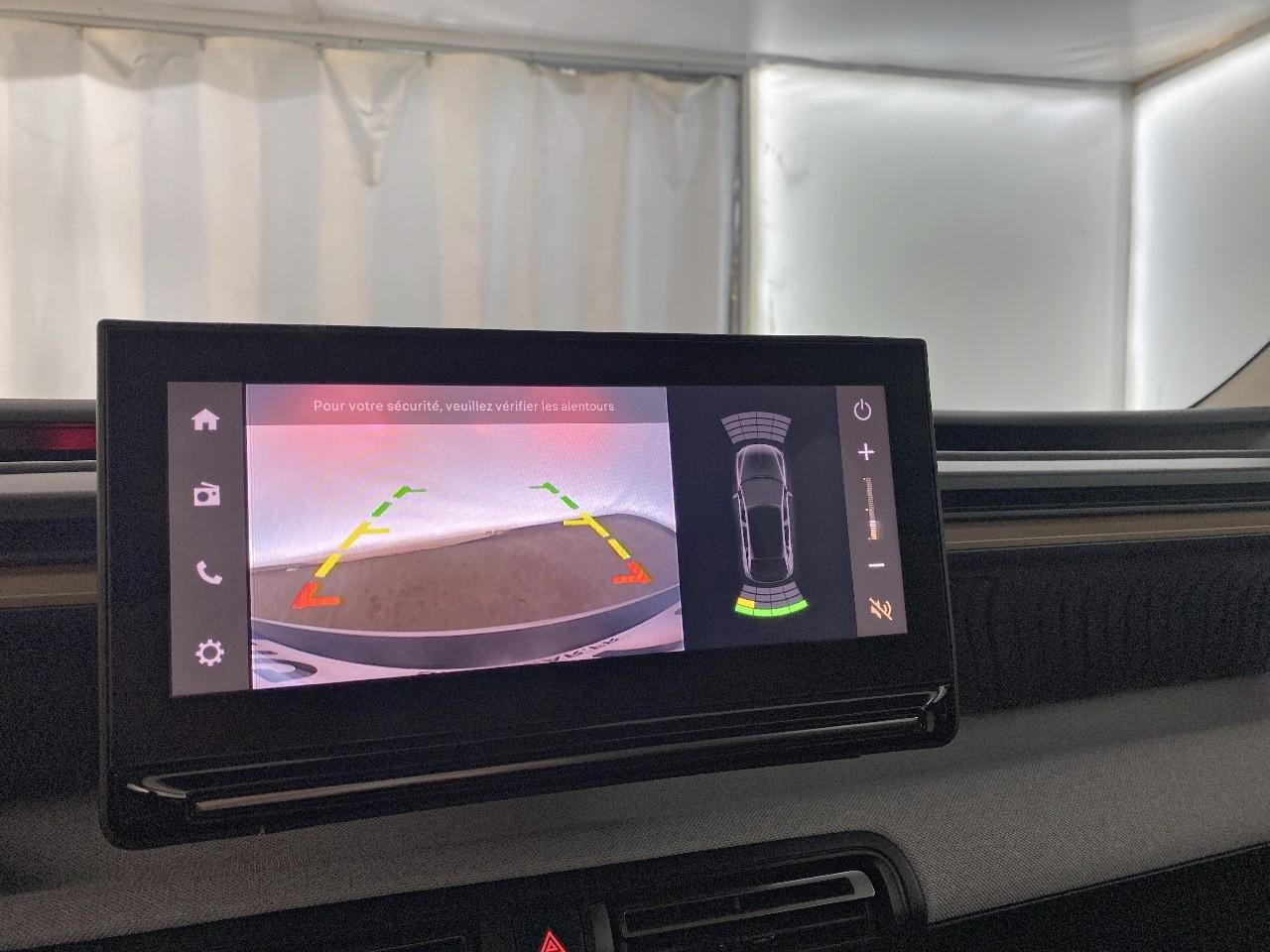 Citroën C3 Aircross hybride 145 ch aut plus — photo 17