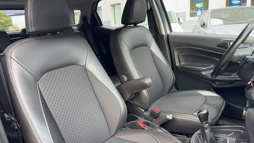 Ford EcoSport 1.0 Ecoboost 125 - Titanium S – 2017 – 39758 km – Essence – Boîte Manuelle — photo 16