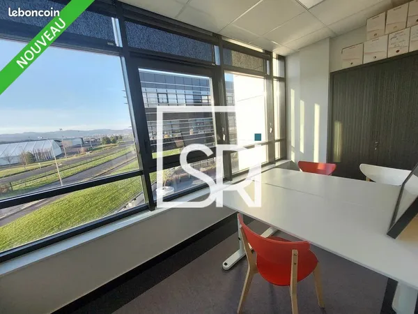 Bureaux 49 m² COURNON D'AUVERGNE