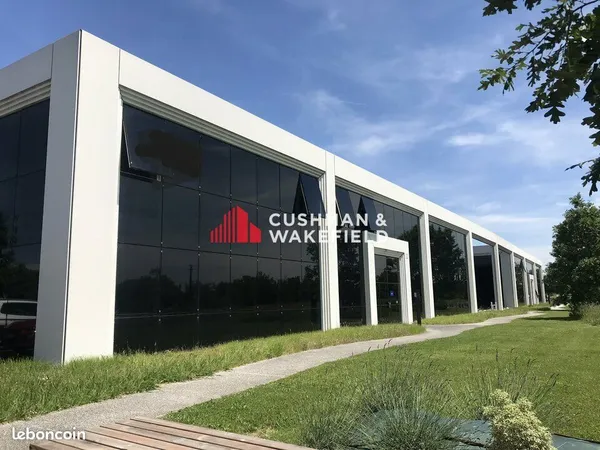 Bureaux 184 m² LABEGE