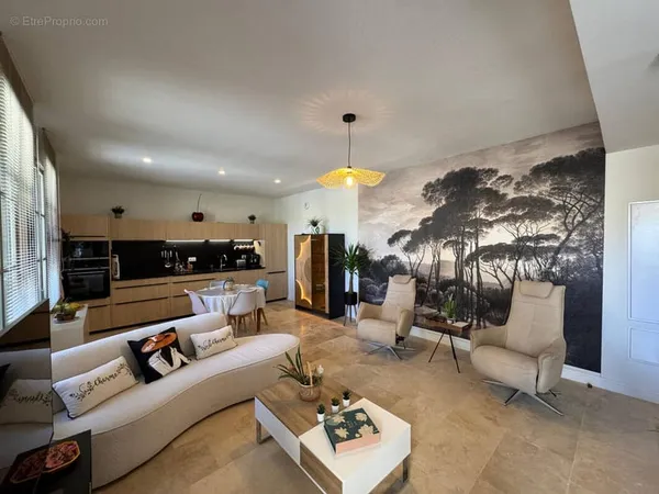 Magnifique maison de ville au centre-ville d'UZES