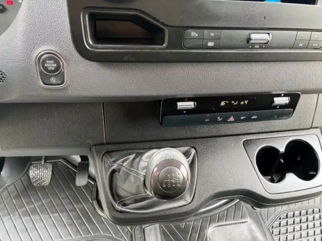 Mercedes Sprinter 317 cdi fourgon 43s l3h2 14m3 — photo 18