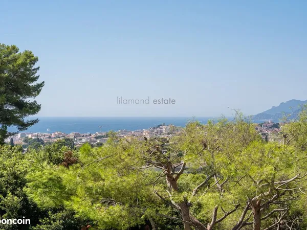 Appartement 4 pièces 139 m²