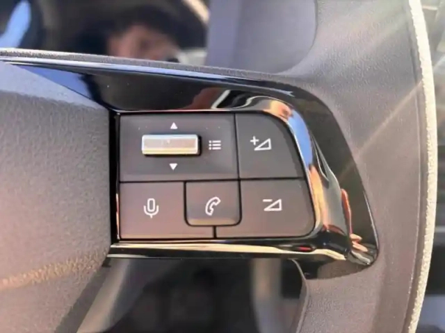 Fiat Scudo fg m 2.2 diesel 180ch pack premium connect automatique — photo 13