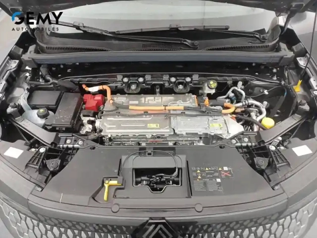 Renault Scenic e-tech électrique 220 ch grande autonomie — photo 12