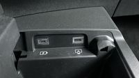 Peugeot 5008 Hybrid 145ch GT e-DCS6 — photo 30