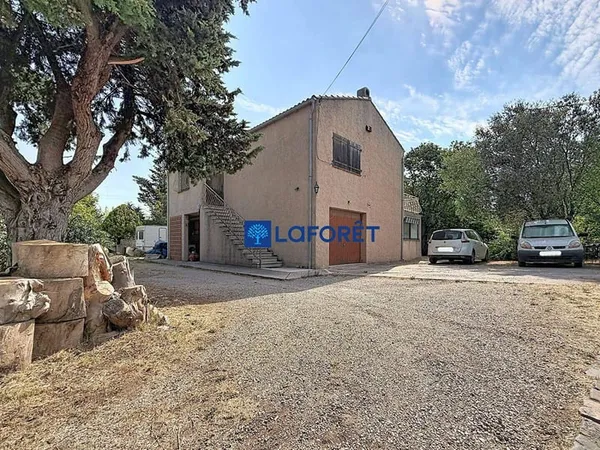 Maison 8 pièces 157 m²