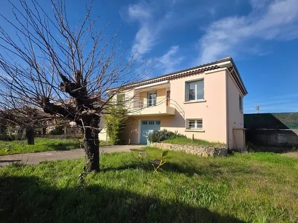 Maison 6 pièces 134 m²