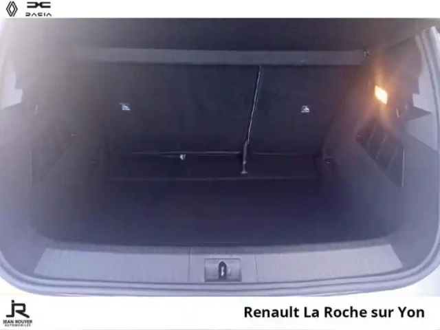 Renault Megane e-tech electric ev60 220ch iconic optimum charge — photo 7
