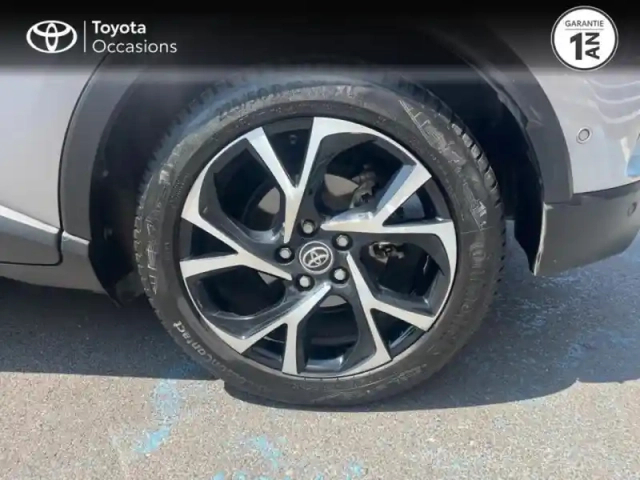 Toyota C-Hr 1.2 turbo 116ch graphic 2wd — photo 9