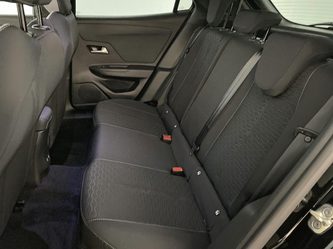 Opel Mokka 1.2 turbo hybrid 145 ch e-dct6 edition — photo 10