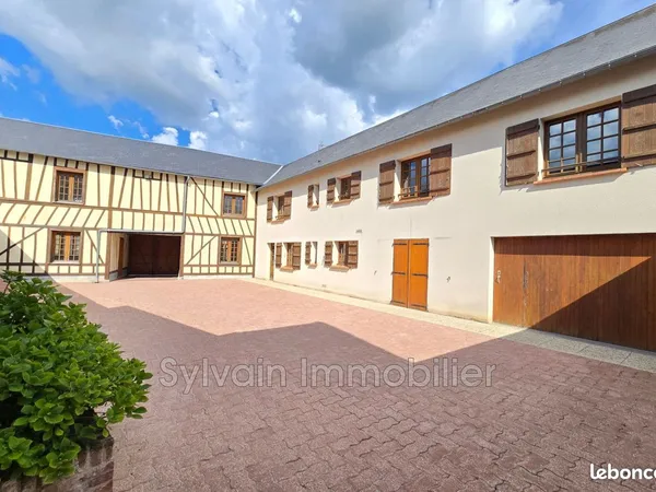 Maison 8 pièces 200 m²