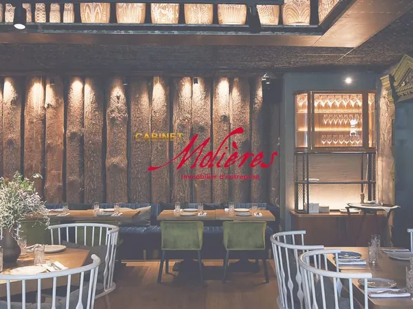A VENDRE MURS AVEC FONDS DE COMMERCE DE RESTAURANT
