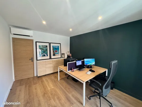 Bureau fermé 14m² - 2 postes - Toulon Centre-ville