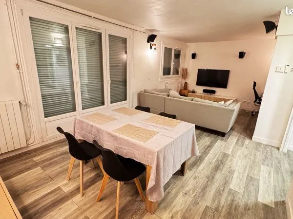 À LOUER - T3 meublé 69 m² - Groslay (95)