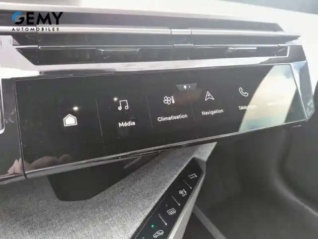 Peugeot 5008 plug-in hybrid 225 ch e-dcs7 — photo 19