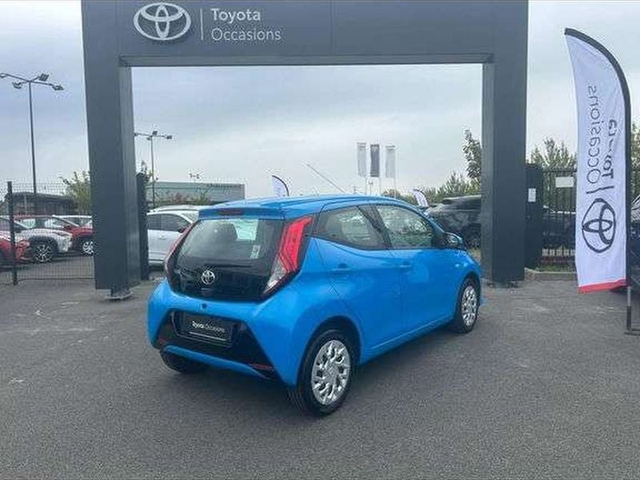 Toyota AYGO Toyota Aygo 1.0 VVT-i 72ch x-play 3p